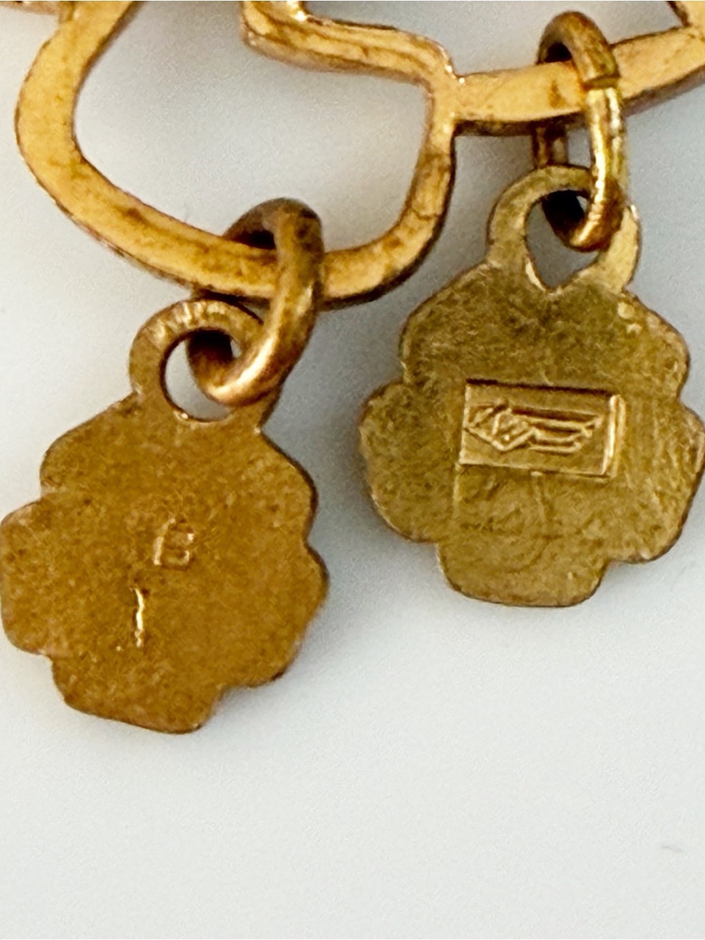 Vintage Girls Scouts Brownie Gold Tone Dangle Pin Brooch - Picture 6 of 6